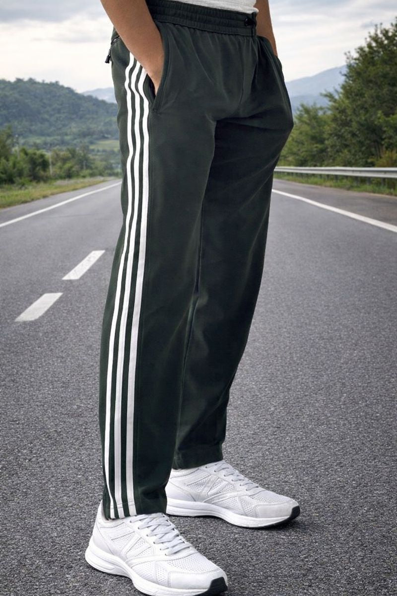 Men’s Classic Three-Stripe Sports Track Pants